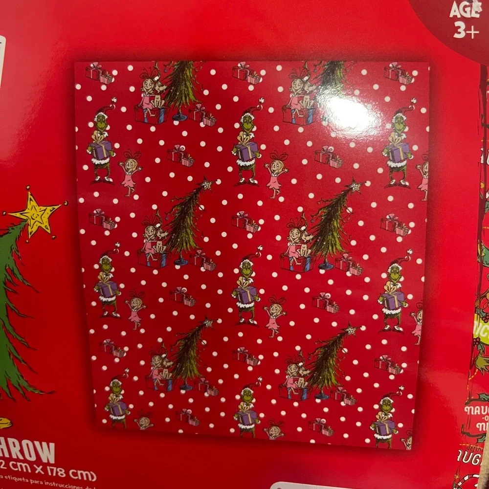 The Grinch Christmas Cindy Lou Who🎄 Red Holiday Plush Throw Blanket 60”x70 NWT